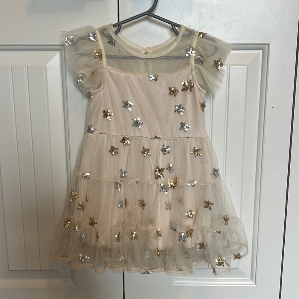 Beautiful Isobella and Chloe sequined star dress.